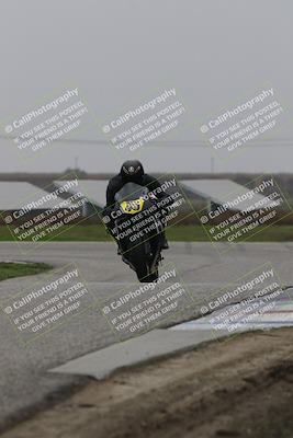 media/Nov-29-2025-TrackDaz (Sat) [[10ae2d9bce]]/C Group/Session 4 (Wheelie Bump)/